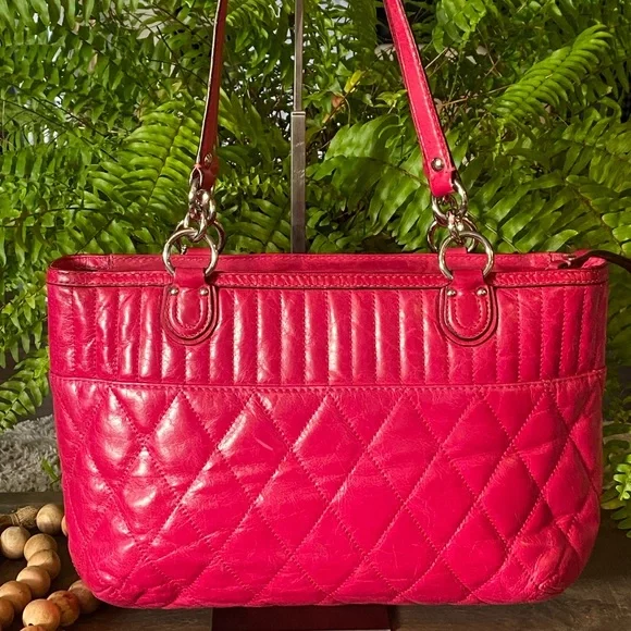 Coach Poppy Quilted Shoulder Bag - Picture 2 of 15